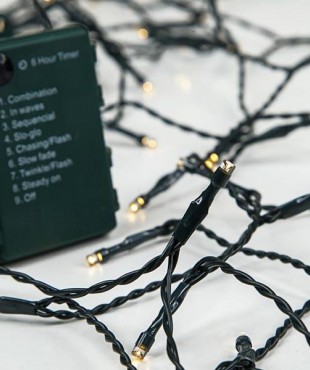  ΣΕΙΡΑ ΜΠΑΤΑΡΙΑΣ,96 LED 5mm,4,5V,8 ΠΡΟΓΡΑΜΜΑΤΑ,ΧΡΟΝΟΔΙΑΚΟΠΤΗΣ,ΠΡΟΕΚΤΑΣΗ ΠΑΡΟΧΗΣ 100cm,ΠΡΑΣΙΝΟ ΚΑΛΩΔΙΟ,ΘΕΡΜΟ ΛΕΥΚΟ LED,ANA10cm,ΙΡ44 ΕΠΙΣΤΡΟΦΗ